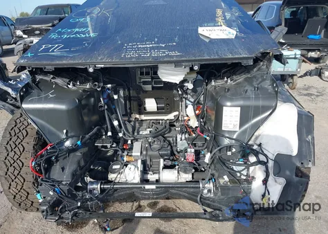 2024 Tesla Cybertruck All-Wheel Drive from USA, damaged, VIN 7G2CEHED4RA048571